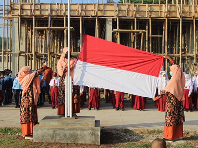 Kegiata Upacara Setiap Hari senin